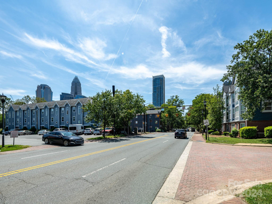 529 Graham St Charlotte, NC 28202