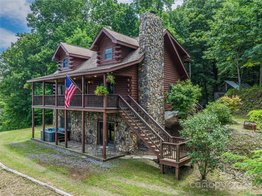 1863 Roaring Fork Rd Hot Springs, NC 28743