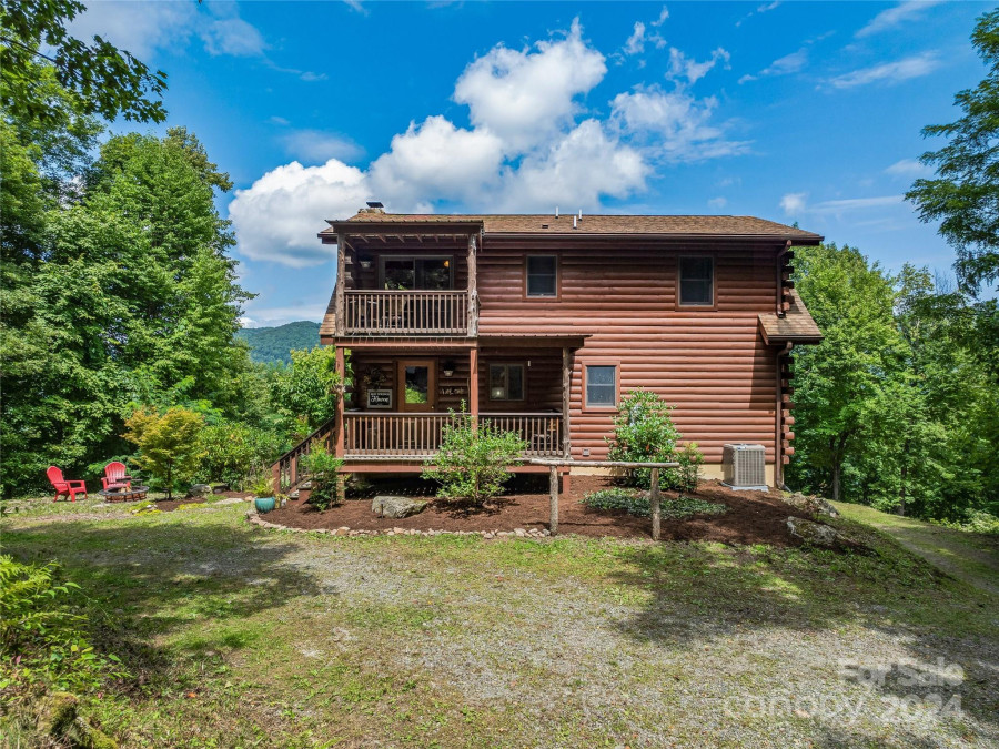 1863 Roaring Fork Rd Hot Springs, NC 28743