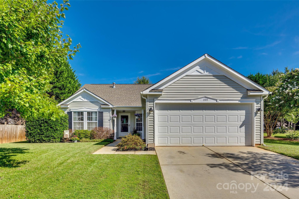 1705 Grove Tree Ln Clover, SC 29710