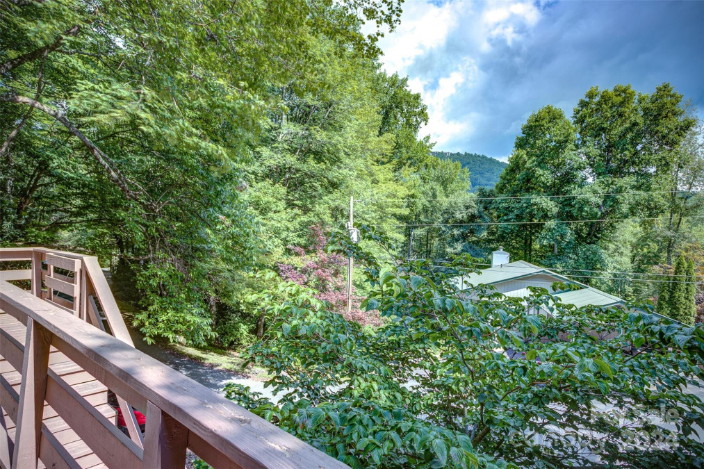 188 Laurel Ridge Rd Banner Elk, NC 28604