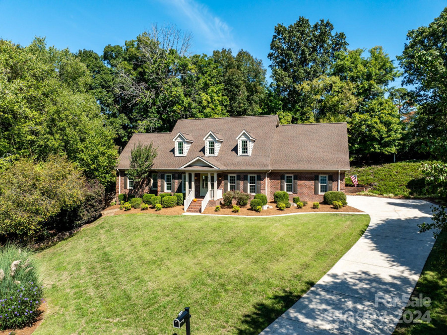 169 Cottontail Ln Concord, NC 28025