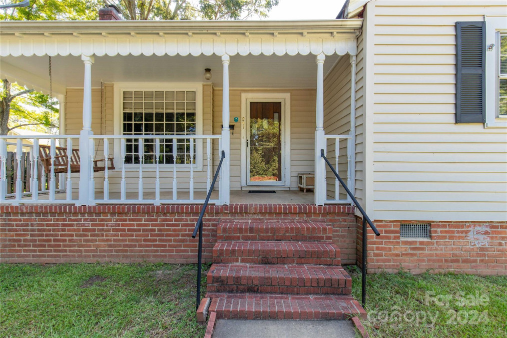 201 Wiley Ave York, SC 29745