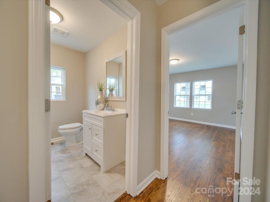 203 Peyton St Chester, SC 29706