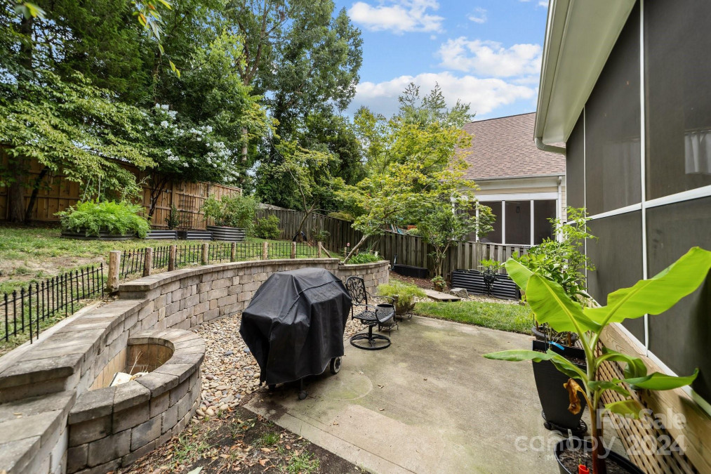 2624 Merion Hills Ct Charlotte, NC 28269