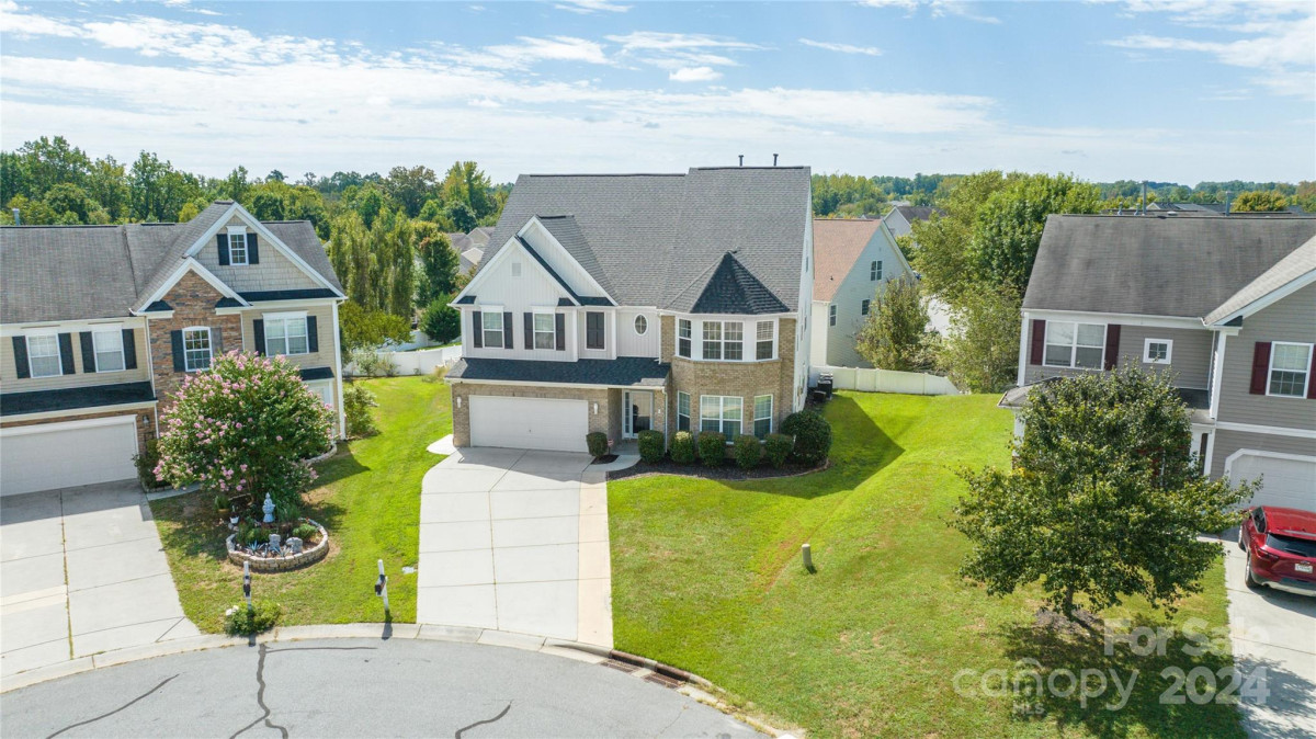 10911 Hat Creek Ln Davidson, NC 28036