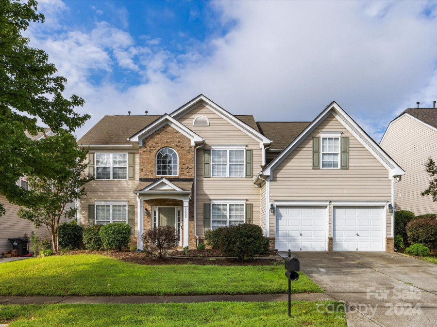 13808 Mallard Lake Rd Charlotte, NC 28262