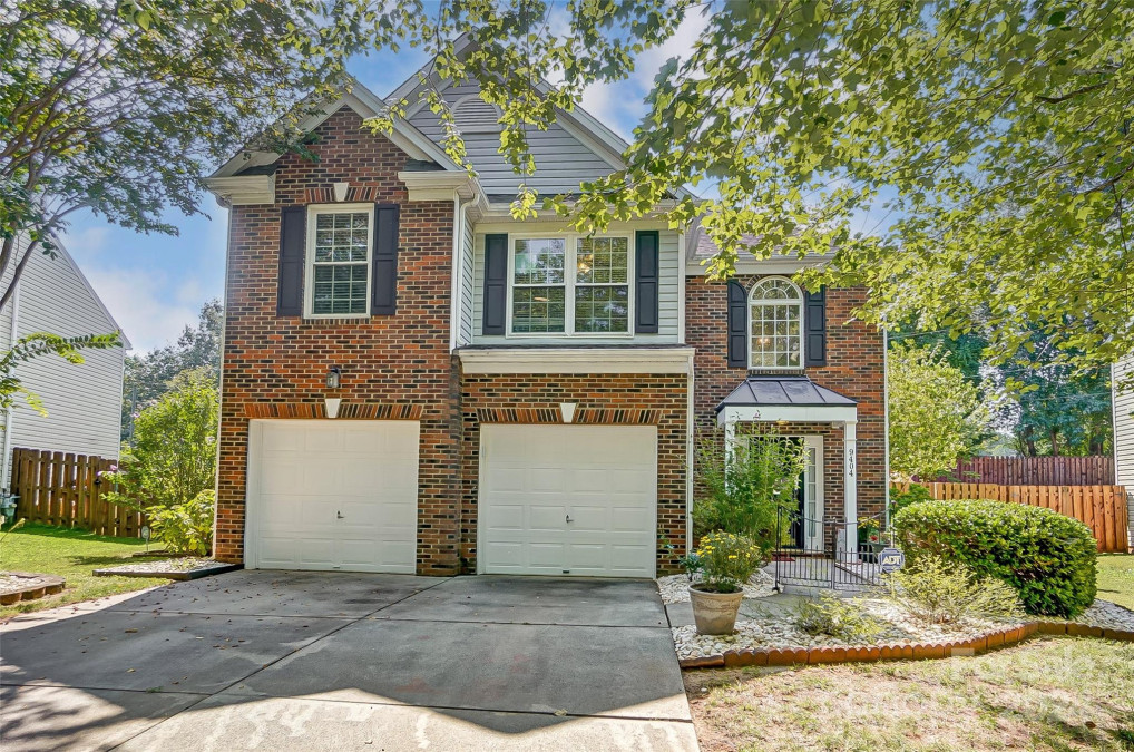 9404 Chastain Walk Dr Charlotte, NC 28216