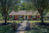 2125 1st Avenue Pl Hickory, NC 28601