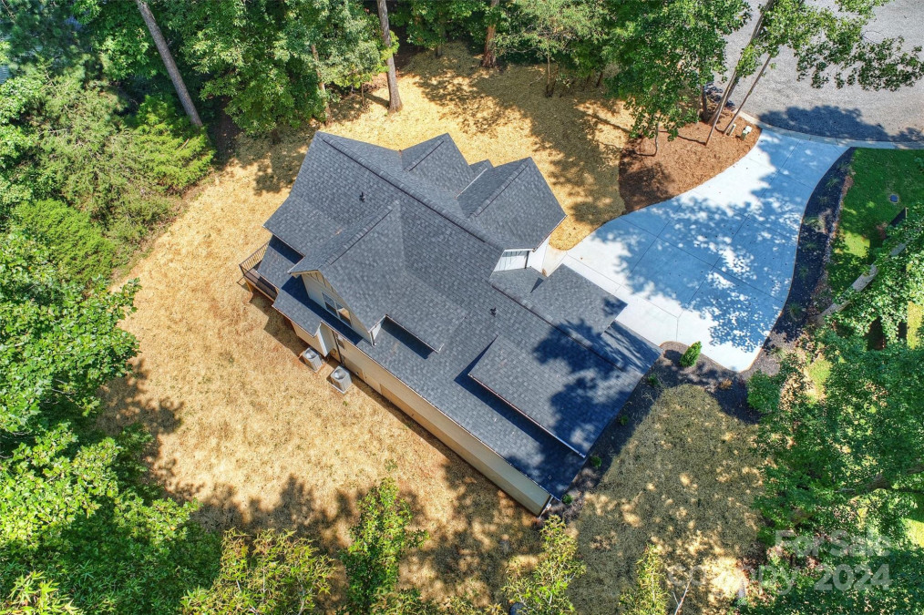 159 Scotch Irish Ln Troutman, NC 28166