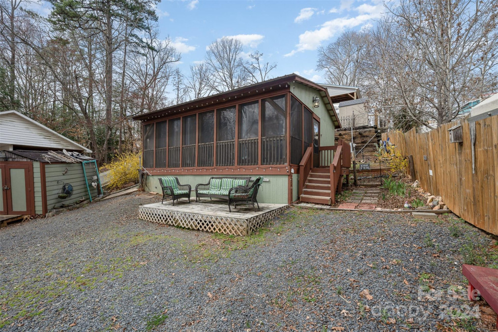 152 Muskhogean Way Mount Gilead, NC 27306