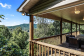 36 Wineberry Ln Asheville, NC 28803