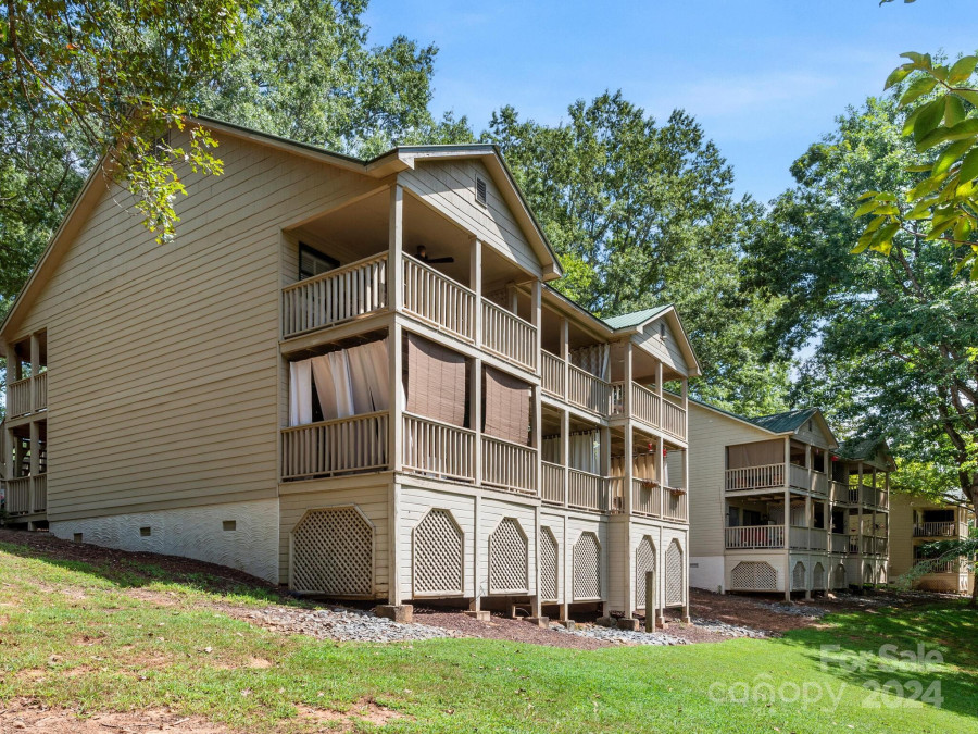 160 Whitney Blvd Lake Lure, NC 28746