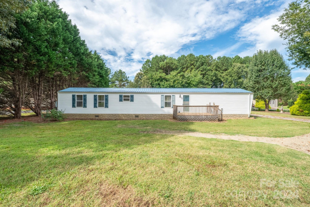 2273 Sigmon Dairy Rd Newton, NC 28658