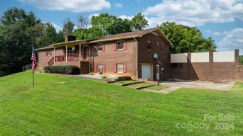 2148 Icard Rhodhiss Rd Connelly Springs, NC 28612