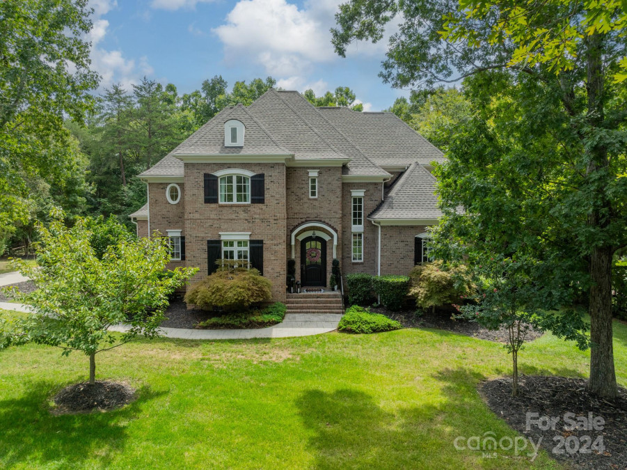 5983 Rolling Ridge Dr Kannapolis, NC 28081