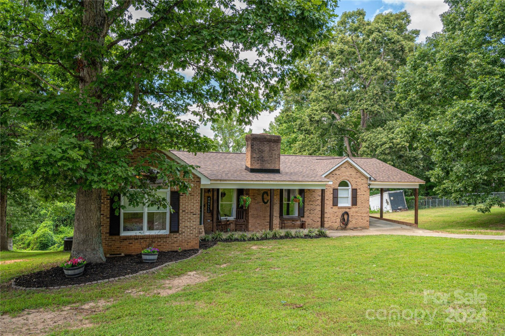 506 Plantation Dr Kings Mountain, NC 28086