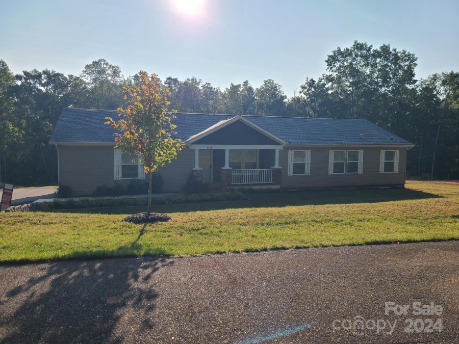 2970 Gaither Ln Granite Falls, NC 28630