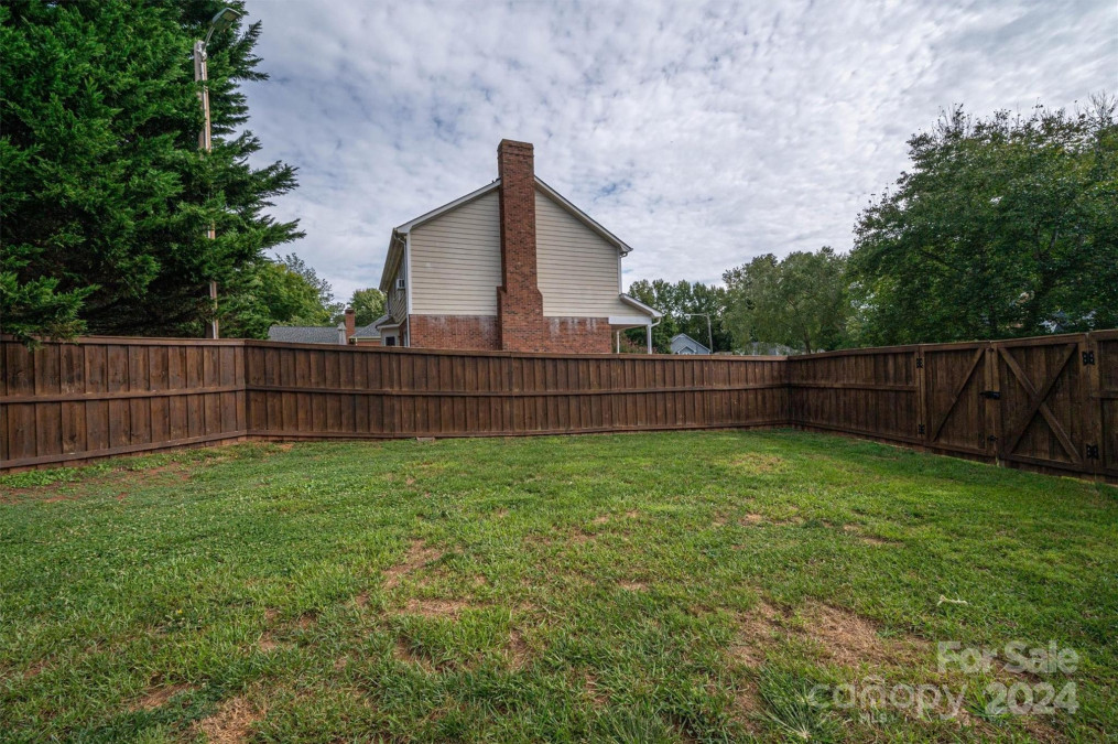 2895 Colony Woods Dr Gastonia, NC 28054