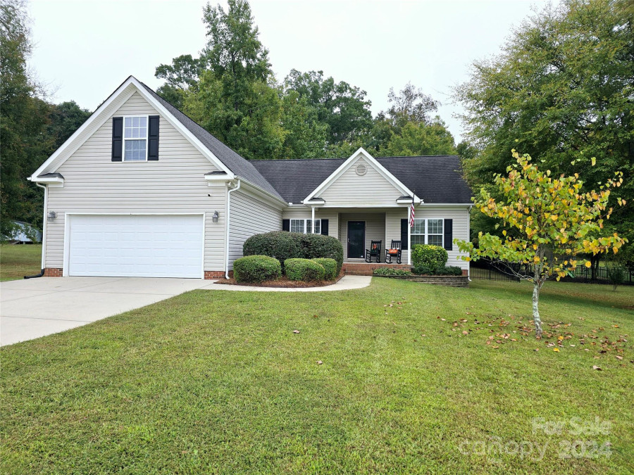 602 Lexington Dr Albemarle, NC 28001