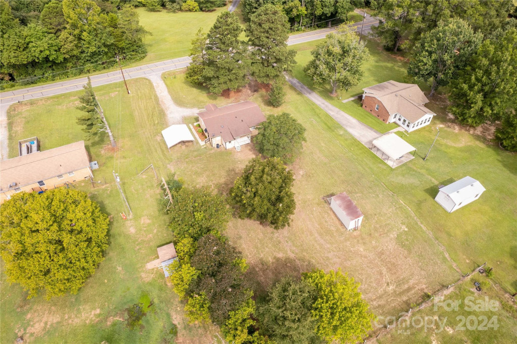 2288 Sunshine Rd Lancaster, SC 29720