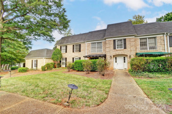 7100 Quail Meadow Ln Charlotte, NC 28210