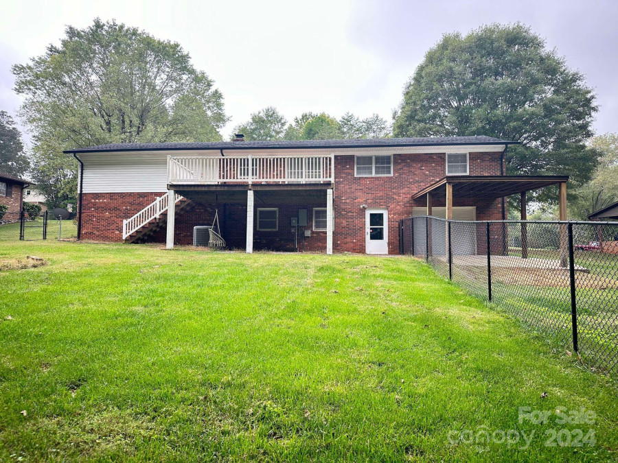 97 Meadowcreek Loop Stony Point, NC 28678