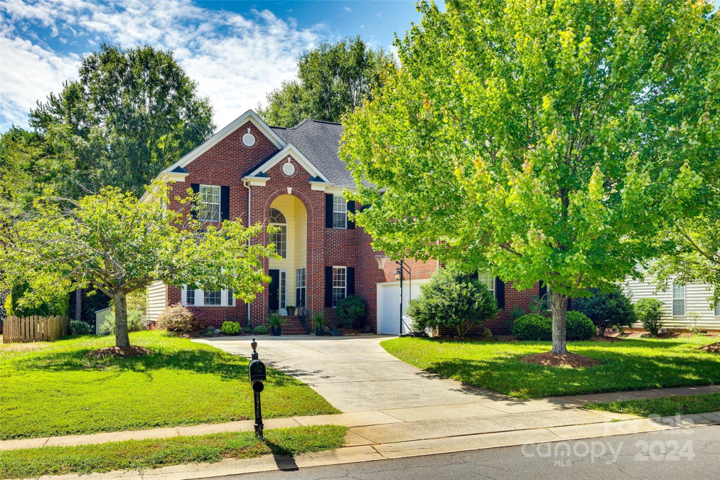 504 Deercross Ln Waxhaw, NC 28173