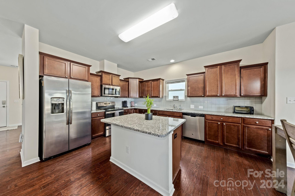 5703 Eleanor Rigby Rd Charlotte, NC 28278