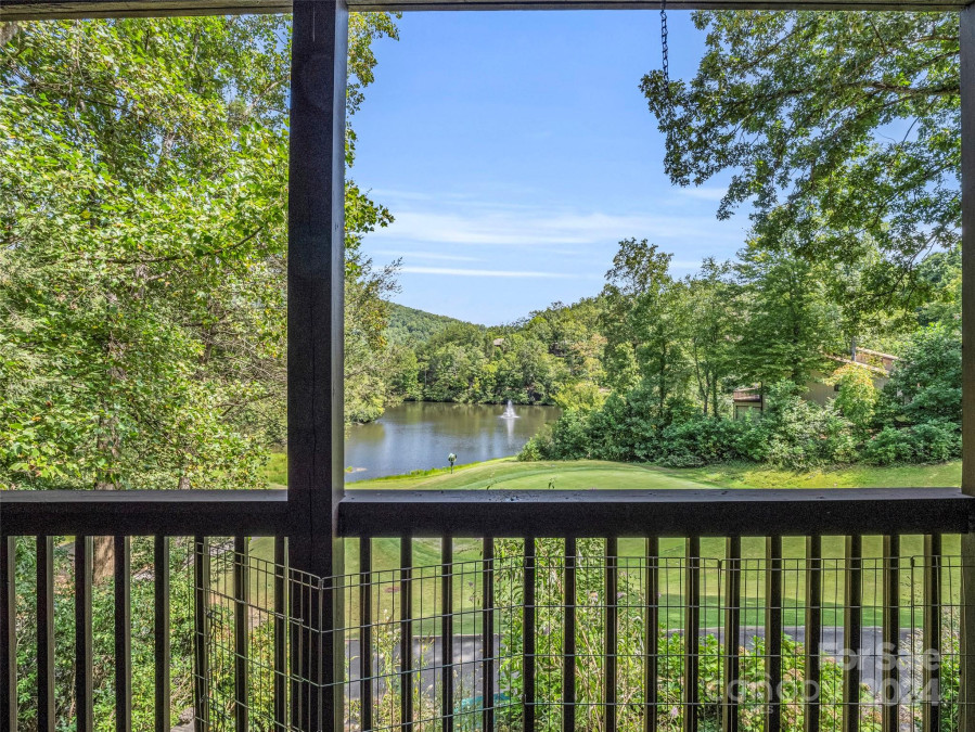 621 Grandview Dr Lake Lure, NC 28746