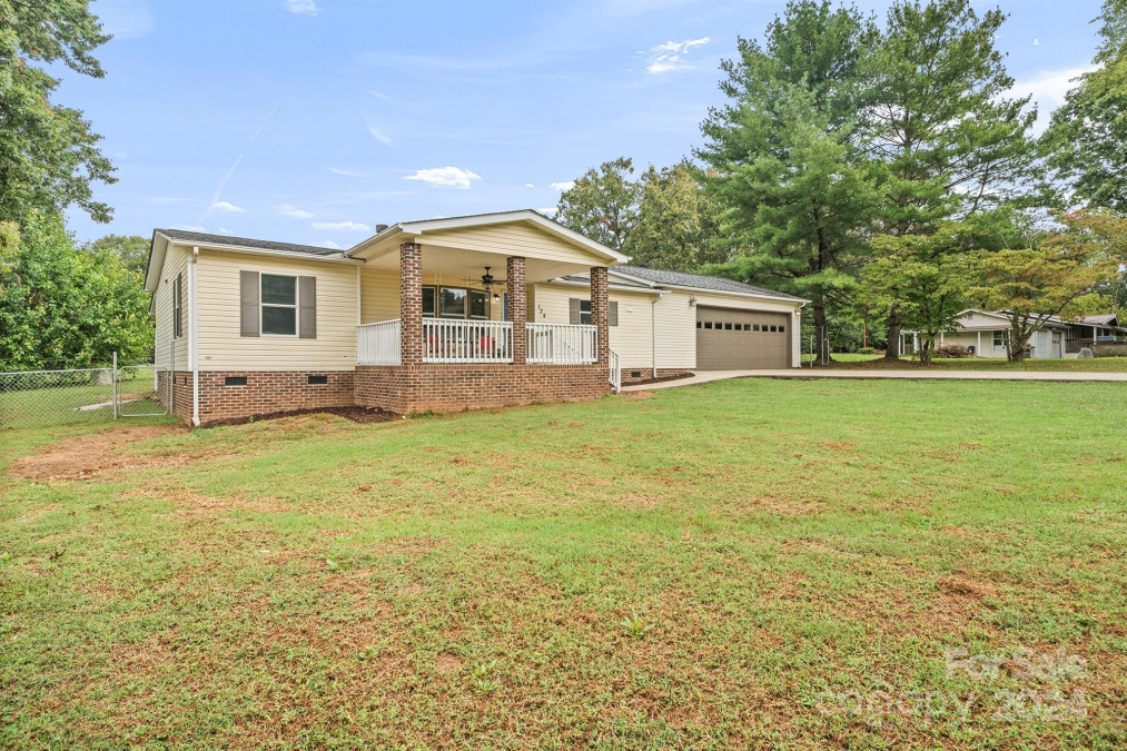 134 Amber Ln Statesville, NC 28677