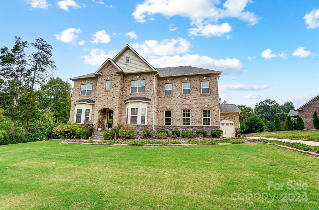 625 Highland Ridge Point Clover, SC 29710