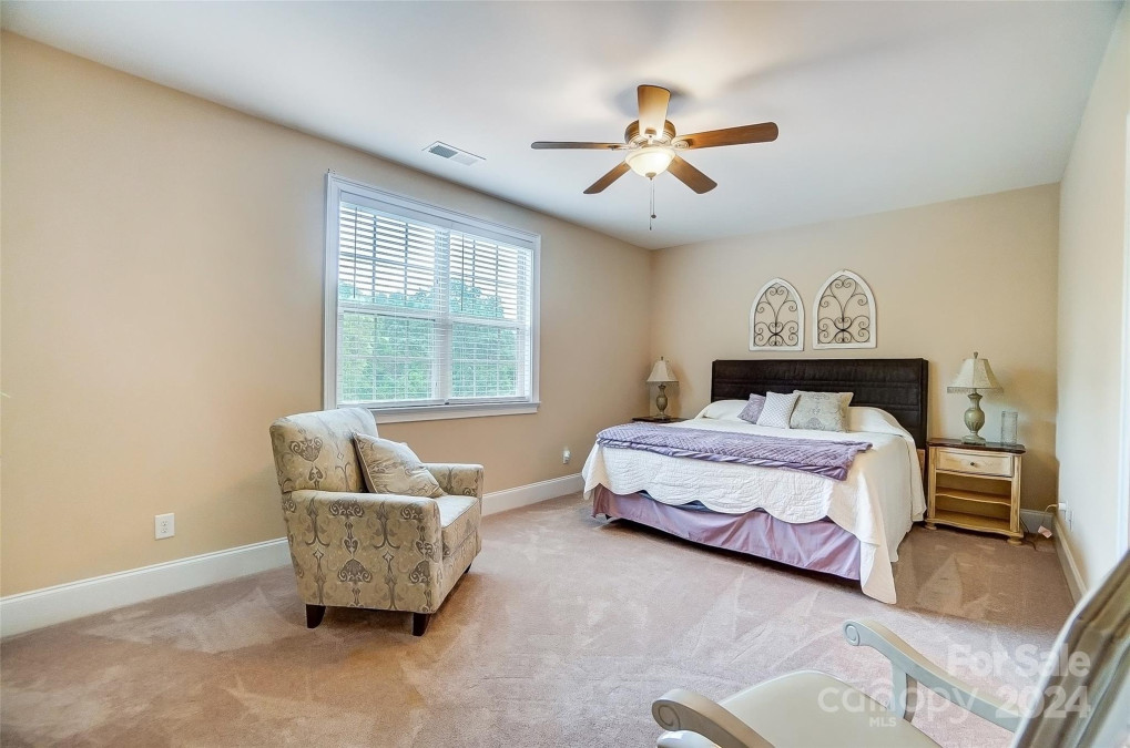 625 Highland Ridge Point Clover, SC 29710