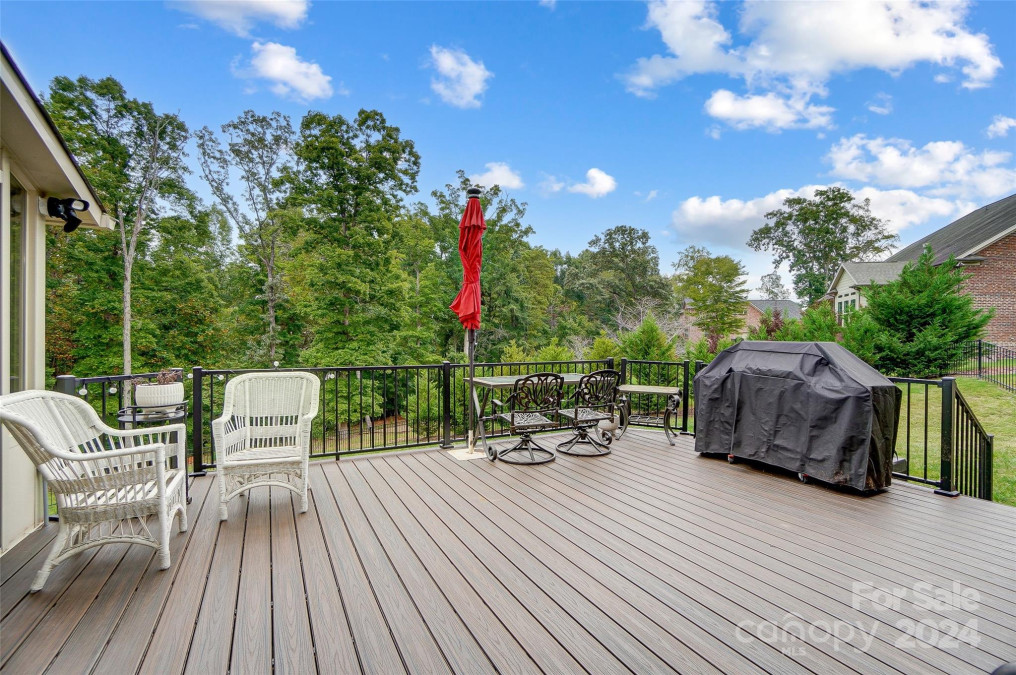 625 Highland Ridge Point Clover, SC 29710