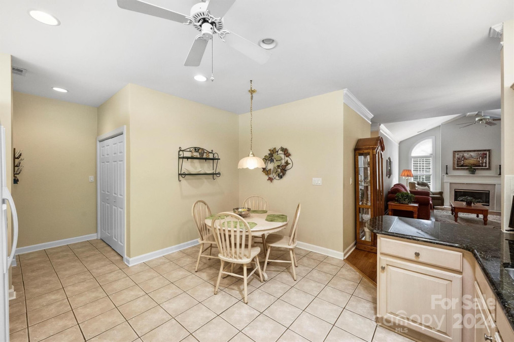 8425 Olde Troon Dr Charlotte, NC 28277