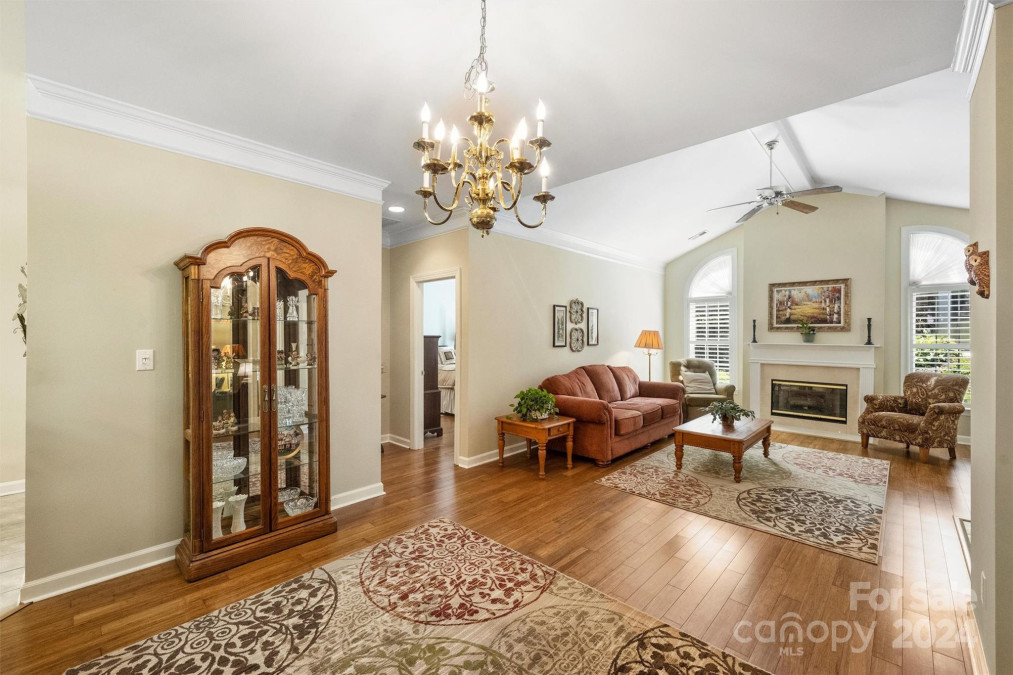 8425 Olde Troon Dr Charlotte, NC 28277