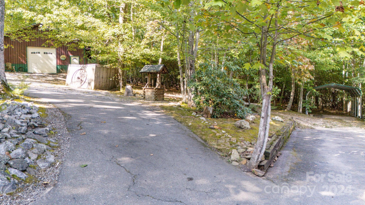 80 Waters Cove Rd Candler, NC 28715