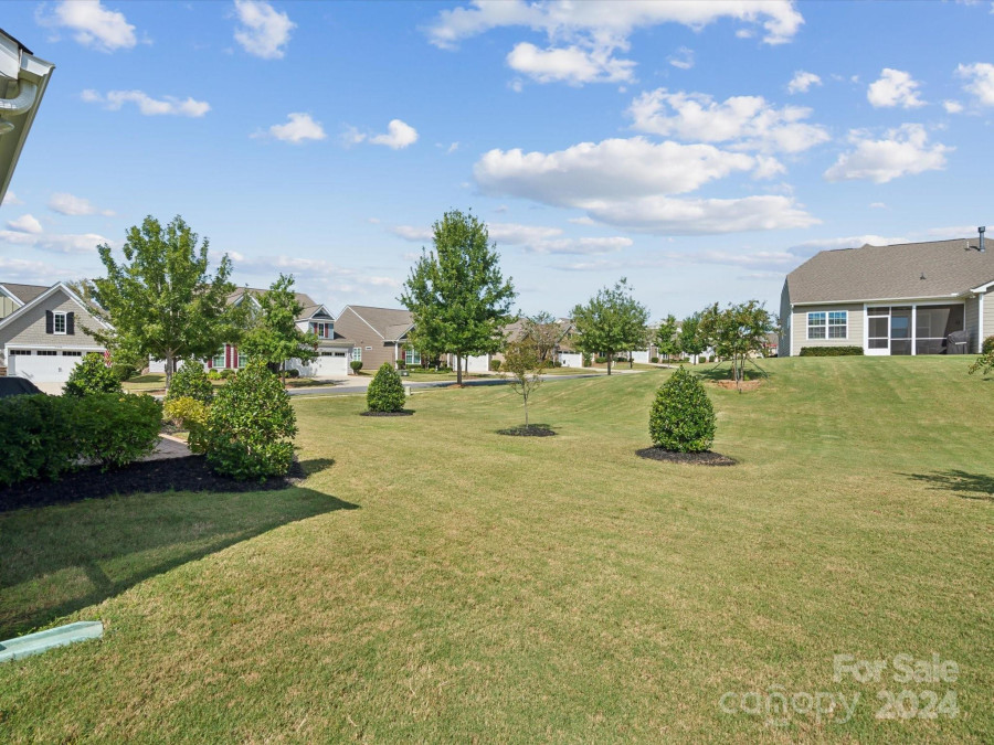 8031 Asher Chase Trl Lancaster, SC 29720