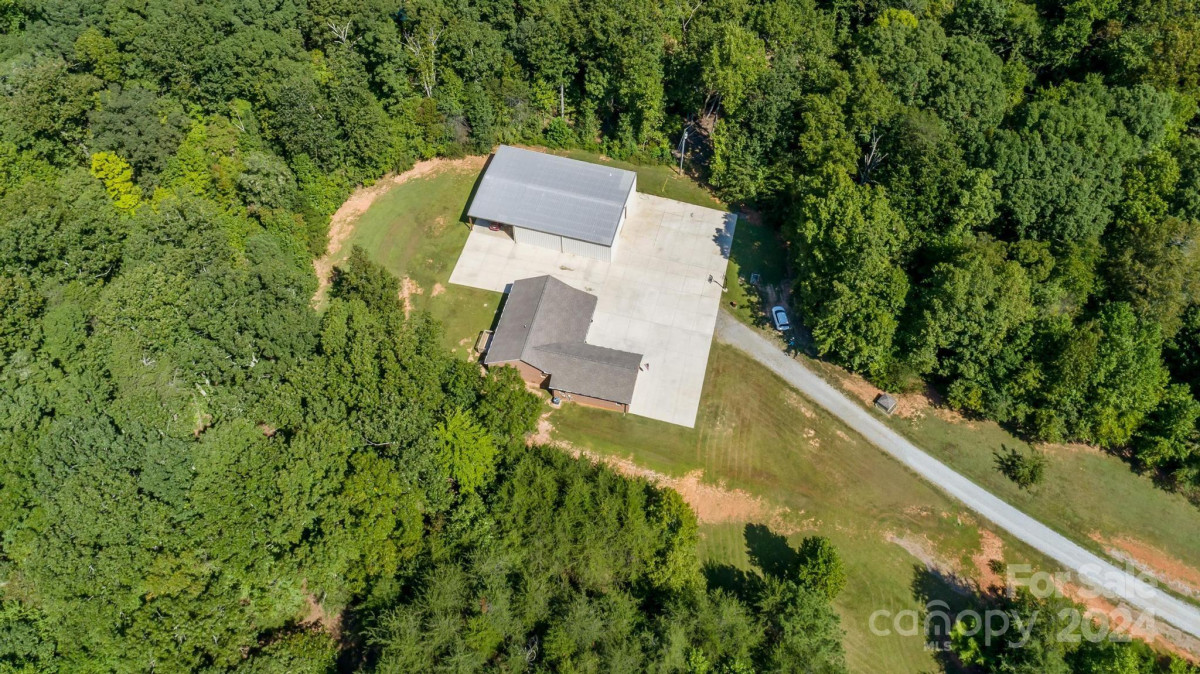 4215 Goodson Rd Maiden, NC 28650