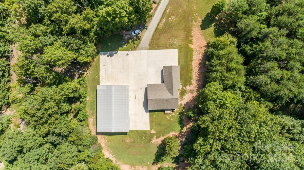 4215 Goodson Rd Maiden, NC 28650