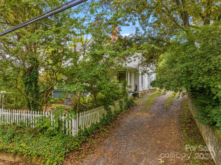 381 French Broad Ave Asheville, NC 28801