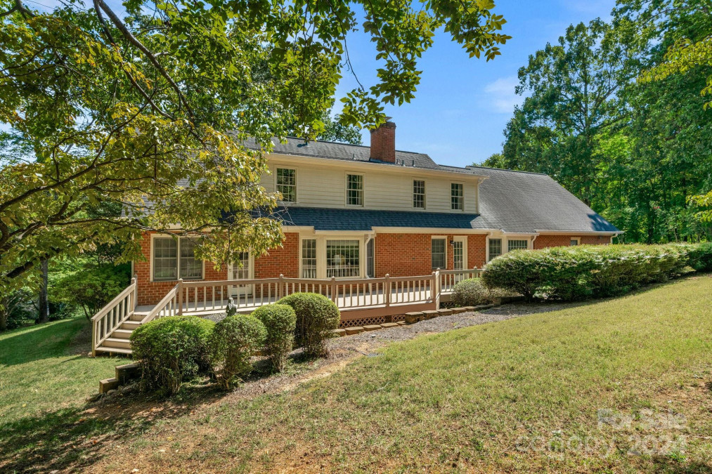 118 Cramer Mountain Woods Rd Cramerton, NC 28032