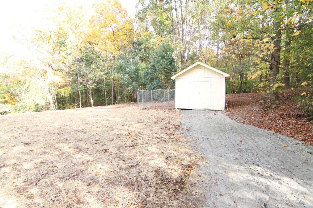 114 Forestway Dr Mount Holly, NC 28120