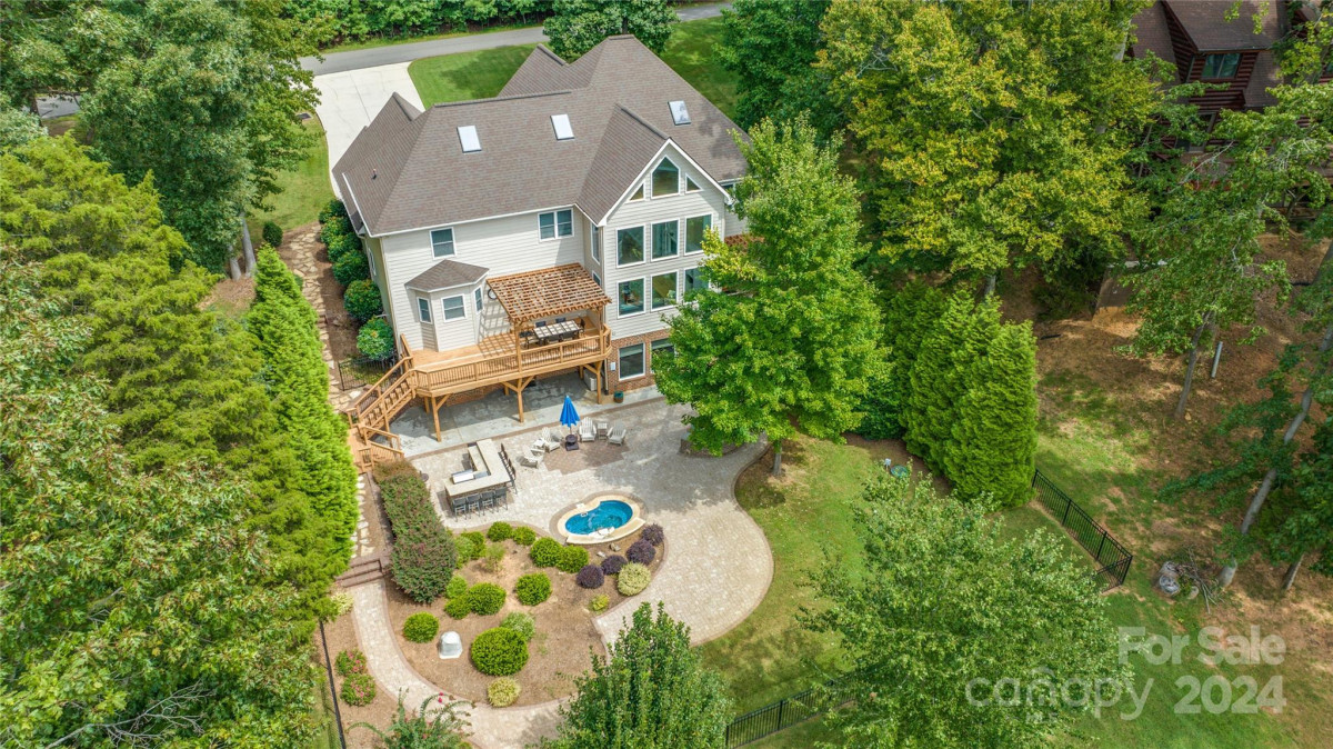 169 Broadview Cir Mooresville, NC 28117