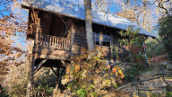 5 Chaucer Rd Black Mountain, NC 28711