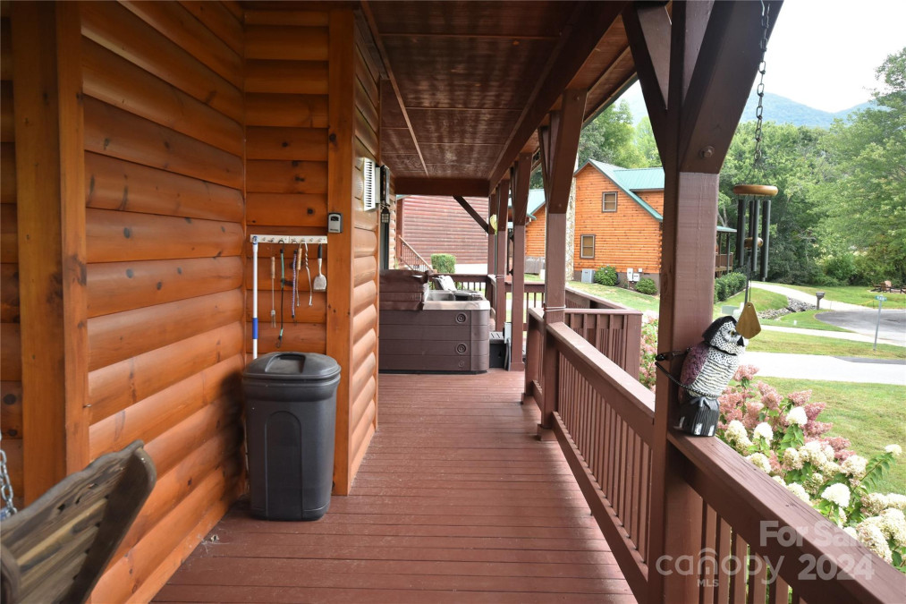 170 Panoramic Loop Maggie Valley, NC 28751