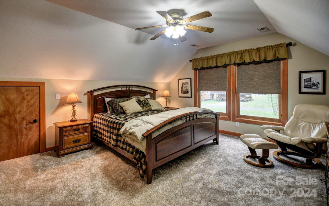 170 Panoramic Loop Maggie Valley, NC 28751