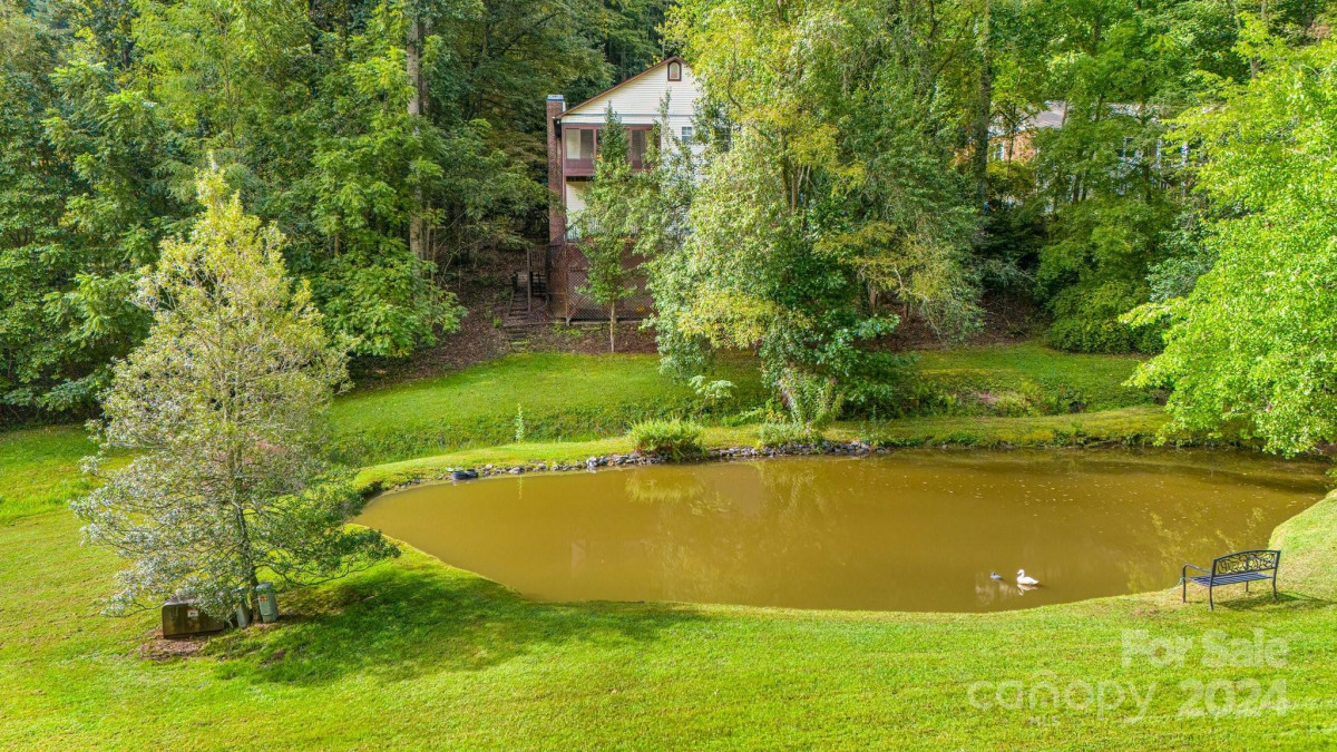 106 Wood Duck Rd Brevard, NC 28712