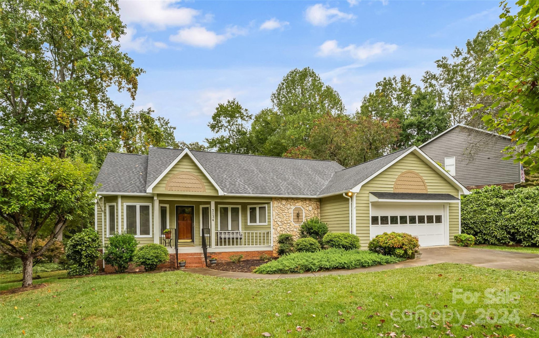 3134 5th Street Pl Hickory, NC 28601