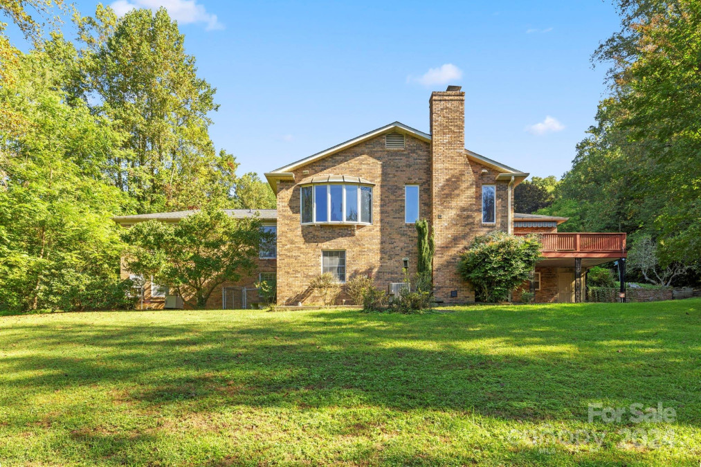 407 Browning Rd Hendersonville, NC 28791